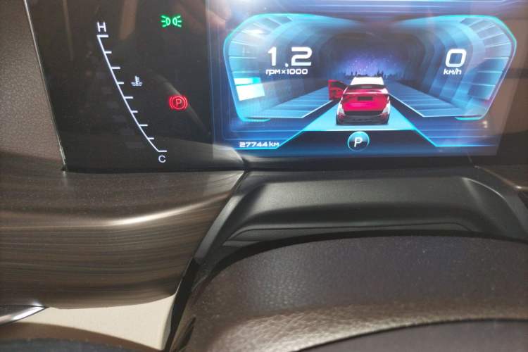 Used Bestune T77 2020 PRO 280 TID Automatic Luxury Model Odometer Close Up