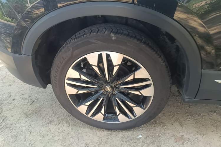 Used Bestune T77 2020 PRO 280 TID Automatic Luxury Model Right Rear Wheel Hub