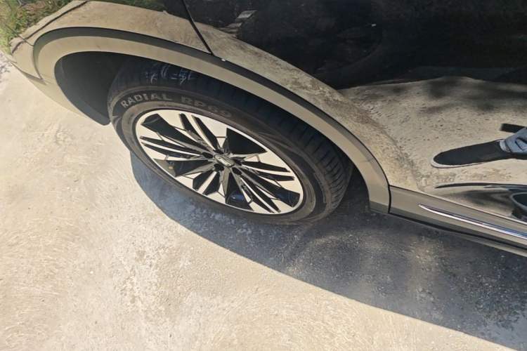 Used Bestune T77 2020 PRO 280 TID Automatic Luxury Model Right Rear Wheel Hub