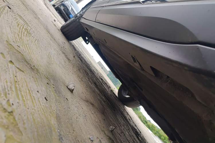 Used Bestune T77 2020 PRO 280 TID Automatic Luxury Model Right Side Sill
