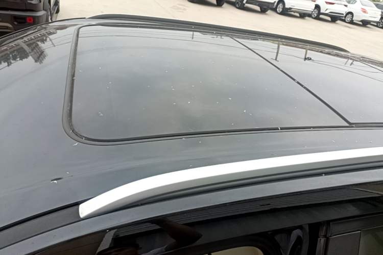 Used Bestune T77 2020 PRO 280 TID Automatic Luxury Model Roof
