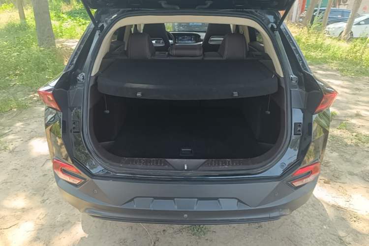 Used Bestune T77 2020 PRO 280 TID Automatic Luxury Model Trunk
