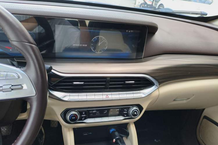 Used Bestune T77 2020 PRO 280 TID Manual Luxury Model Audio And AC Panel