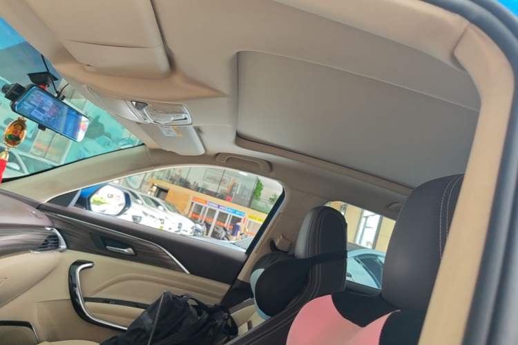 Used Bestune T77 2020 PRO 280 TID Automatic Luxury Model Headliner