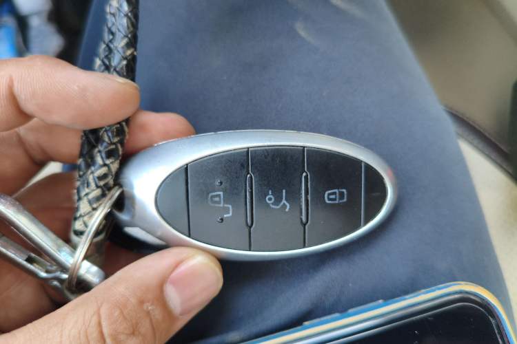 Used Bestune T77 2020 PRO 280 TID Manual Luxury Model Interior 1