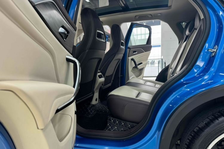 Used Bestune T77 2020 PRO 280 TID Automatic Prestige Model Interior 5