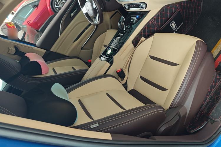 Used Bestune T77 2020 PRO 280 TID Automatic Luxury Model Right Front Seat
