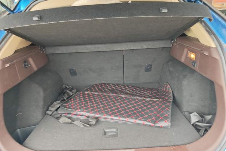 Used Bestune T77 2020 PRO 280 TID Automatic Luxury Model Trunk
