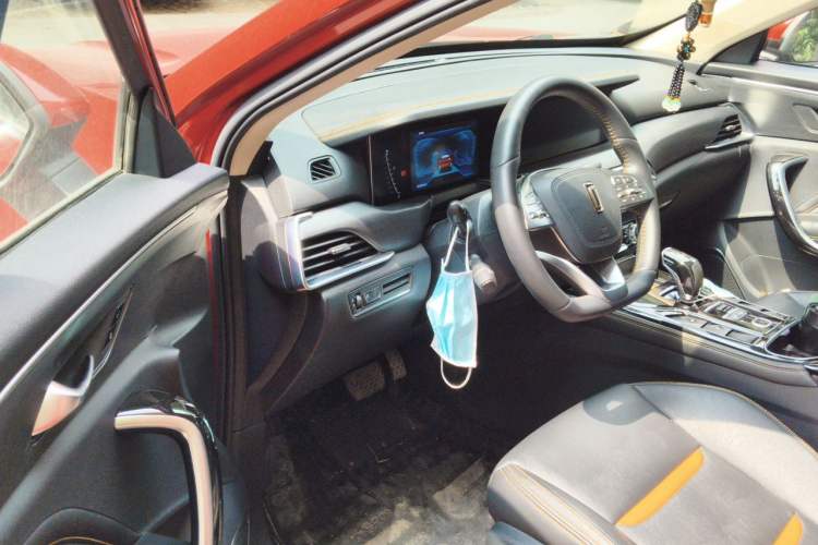 Used Bestune T77 2020 PRO 280 TID Automatic Luxury Model Driver Seat