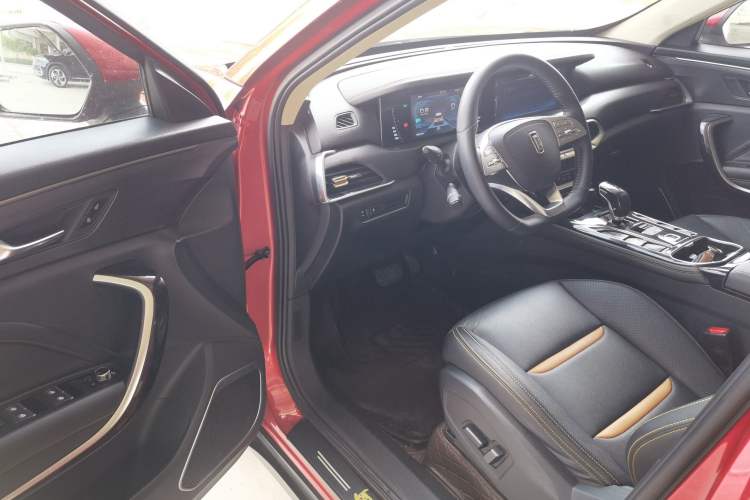 Used Bestune T77 2020 PRO 280 TID Automatic Luxury Model Driver Seat