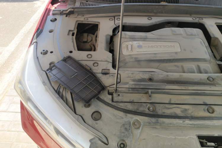 Used Bestune T77 2020 PRO 280 TID Automatic Luxury Model Engine Bay Right