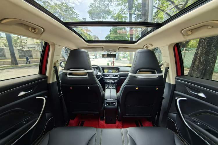 Used Bestune T77 2020 PRO 280 TID Automatic Luxury Model Headliner