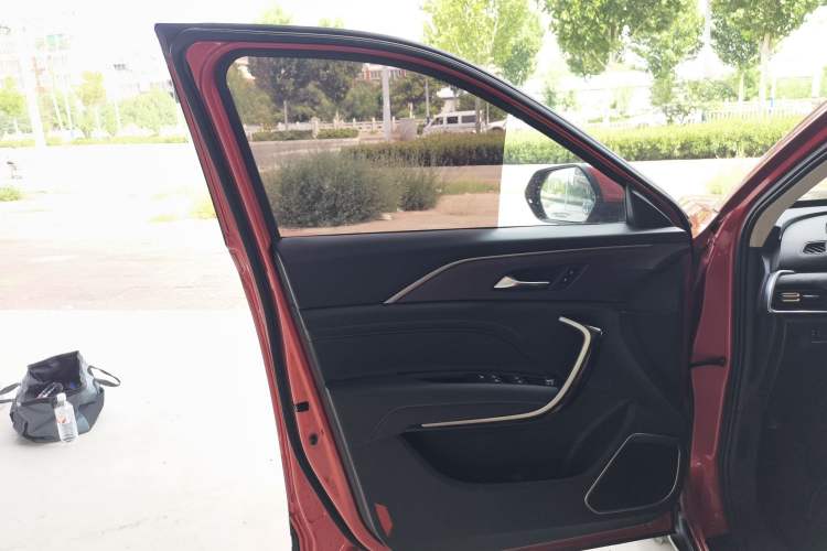 Used Bestune T77 2020 PRO 280 TID Automatic Luxury Model Left Front Door Interior