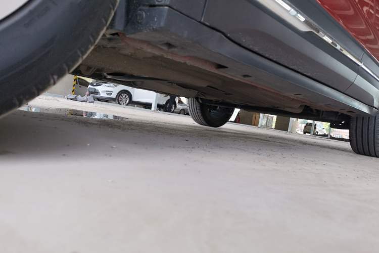 Used Bestune T77 2020 PRO 280 TID Automatic Luxury Model Left Side Sill