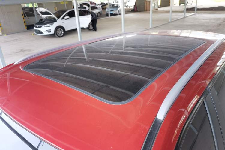 Used Bestune T77 2020 PRO 280 TID Automatic Luxury Model Roof