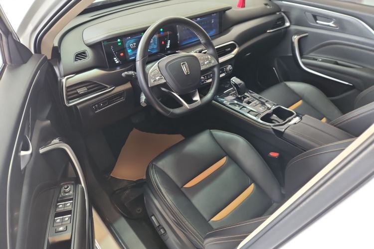 Used Bestune T77 2020 PRO 280 TID Automatic Luxury Model Driver Seat