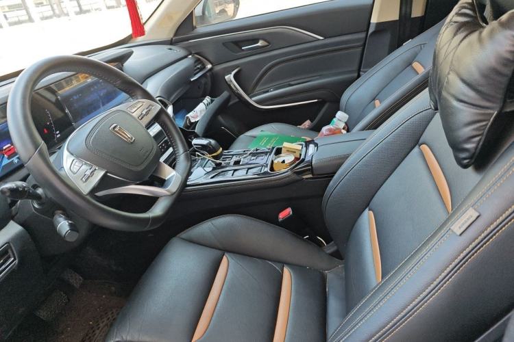 Used Bestune T77 2020 PRO 280 TID Automatic Luxury Model Driver Seat