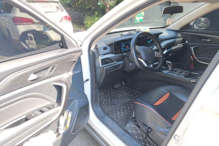 Used Bestune T77 2020 PRO 280 TID Automatic Luxury Model Driver Seat