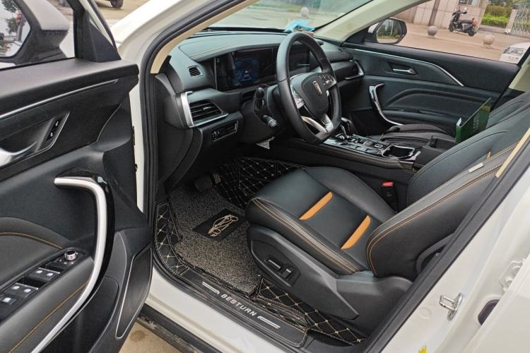 Used Bestune T77 2020 PRO 280 TID Automatic Luxury Model Driver Seat