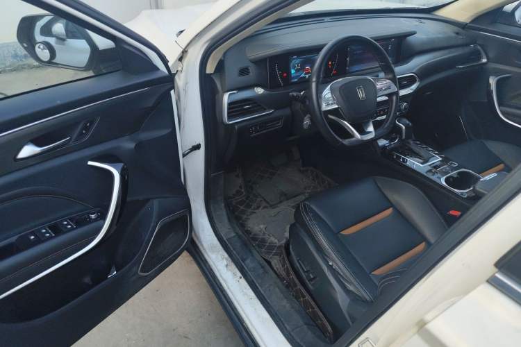 Used Bestune T77 2020 PRO 280 TID Automatic Luxury Model Driver Seat