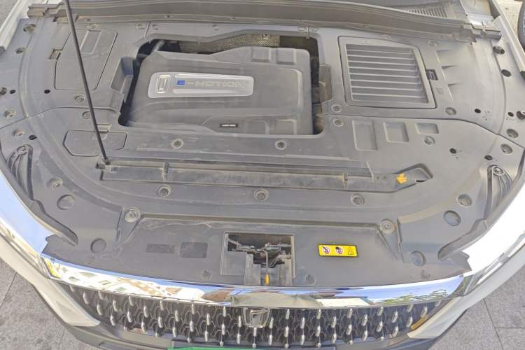 Used Bestune T77 2020 PRO 280 TID Automatic Luxury Model Engine Bay