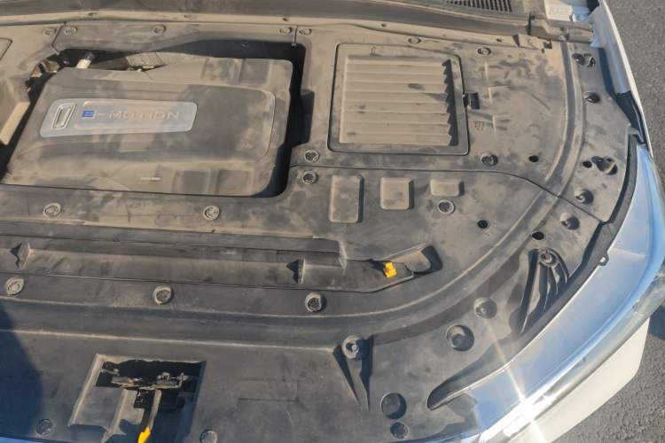 Used Bestune T77 2020 PRO 280 TID Automatic Prestige Model Engine Bay Left