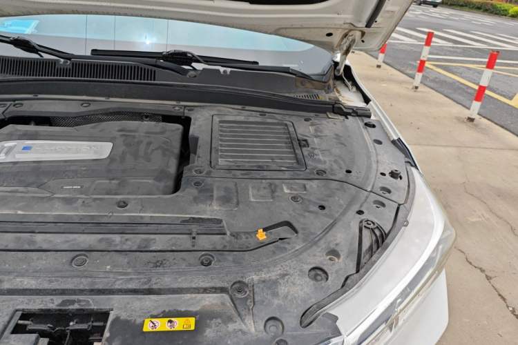 Used Bestune T77 2020 PRO 280 TID Automatic Luxury Model Engine Bay Left
