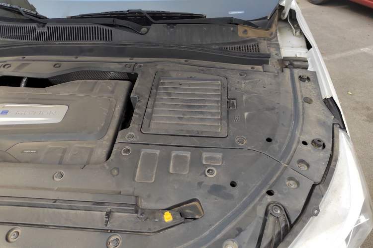 Used Bestune T77 2020 PRO 280 TID Automatic Luxury Model Engine Bay Left