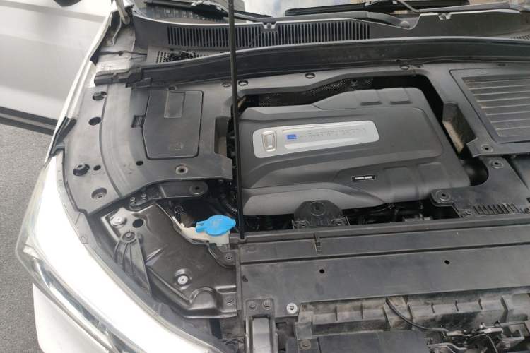 Used Bestune T77 2020 PRO 280 TID Automatic Luxury Model Engine Bay Right