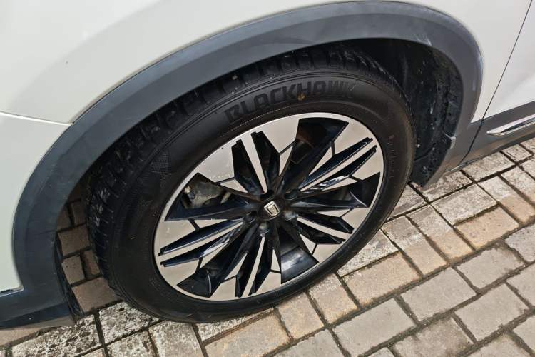 Used Bestune T77 2020 PRO 280 TID Automatic Luxury Model Exterior 4
