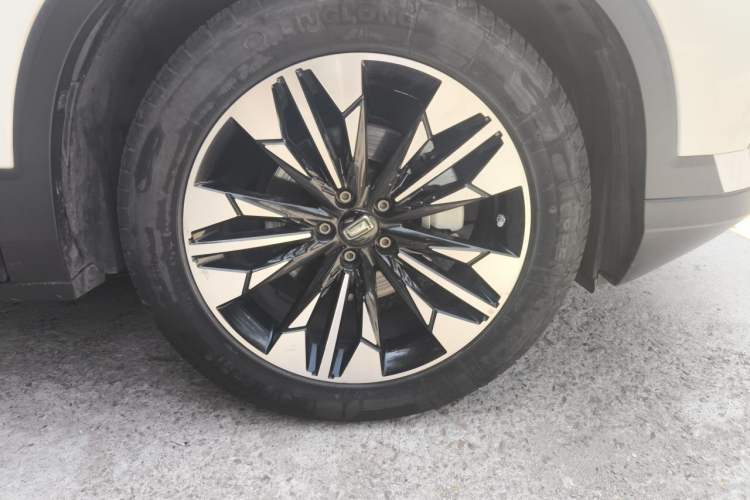 Used Bestune T77 2020 PRO 280 TID Automatic Luxury Model Exterior 7