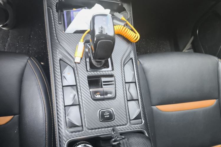 Used Bestune T77 2020 PRO 280 TID Automatic Luxury Model Gear Lever