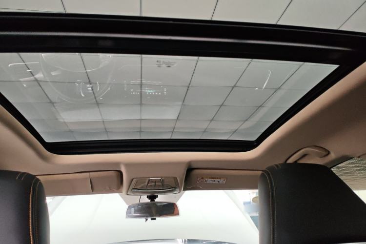 Used Bestune T77 2020 PRO 280 TID Automatic Luxury Model Headliner