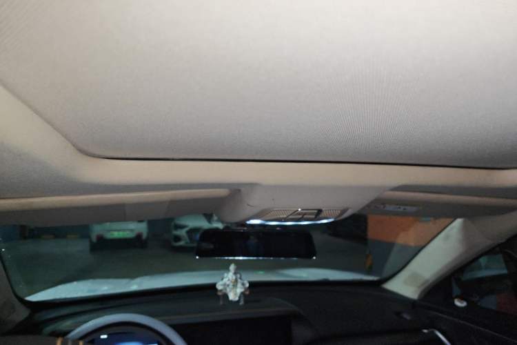 Used Bestune T77 2020 PRO 280 TID Automatic Luxury Model Headliner