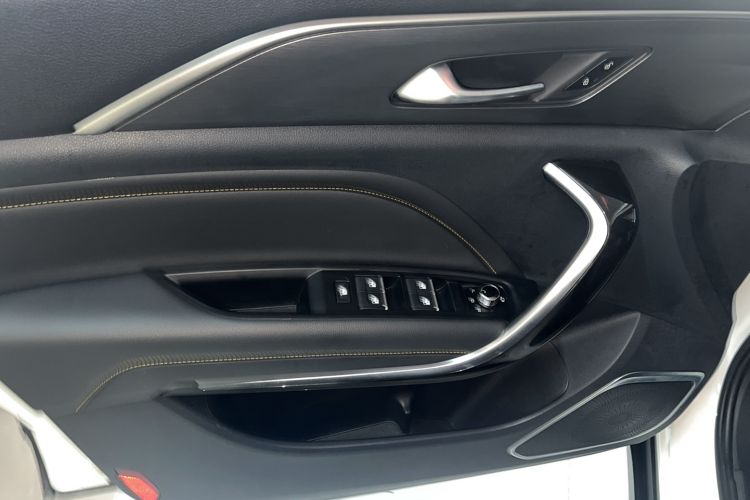 Used Bestune T77 2020 PRO 280 TID Automatic Luxury Model Interior 1