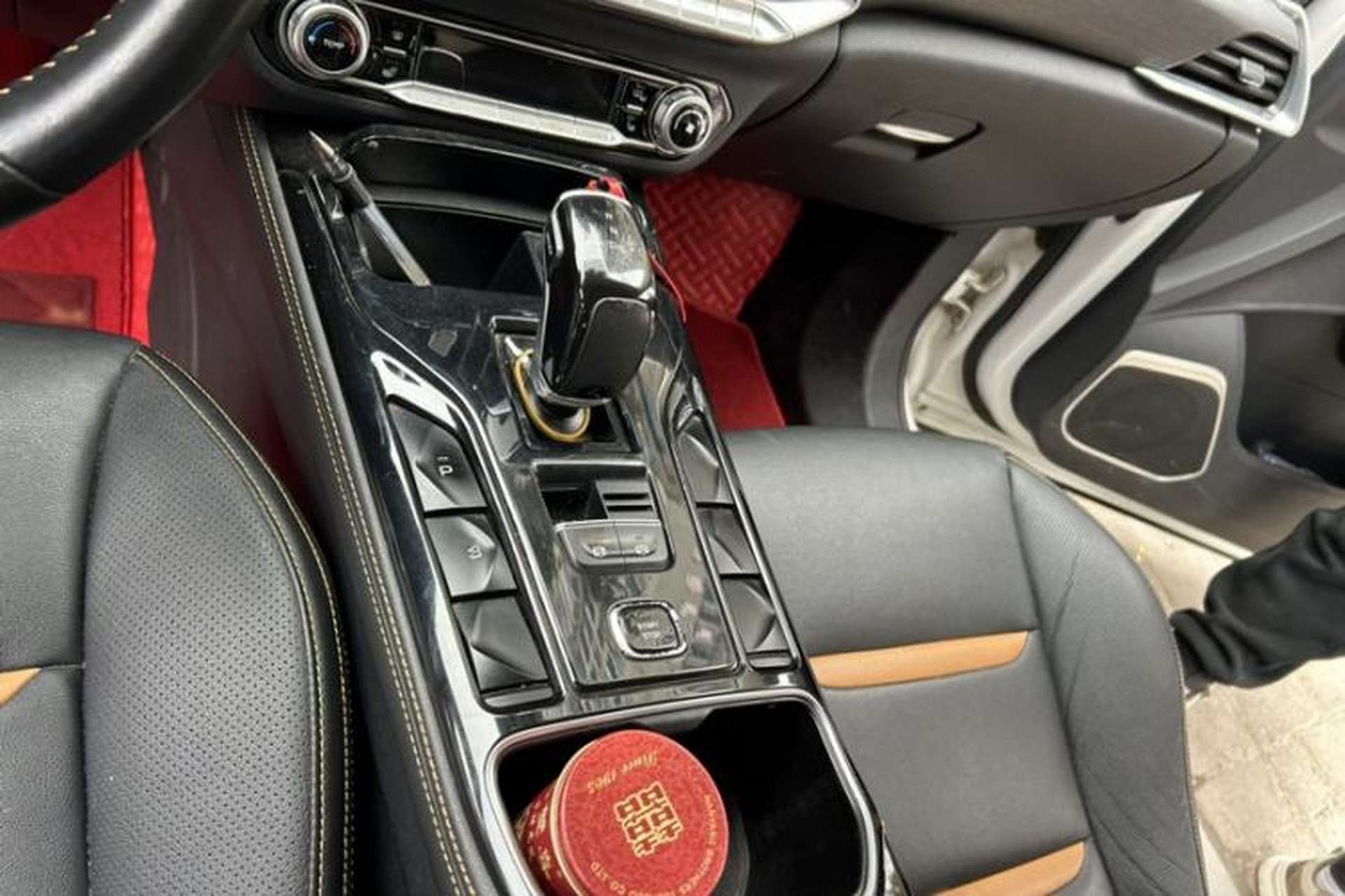 Used Bestune T77 2020 PRO 280 TID Automatic Luxury Model Interior 3