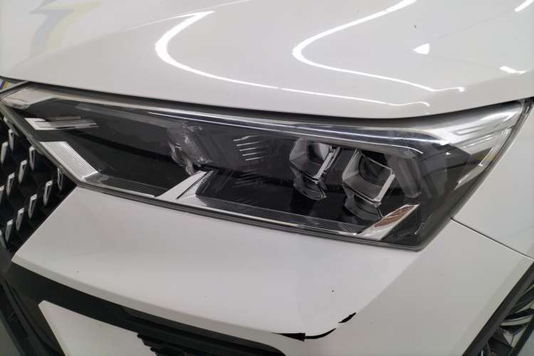 Used Bestune T77 2020 PRO 280 TID Manual Luxury Model Left Front Headlight