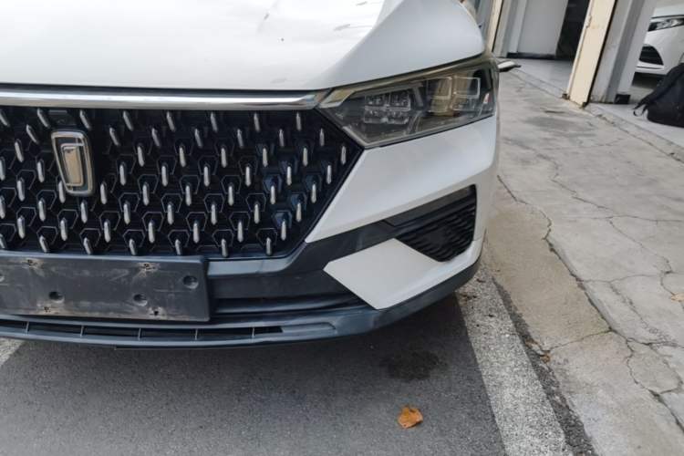 Used Bestune T77 2020 PRO 280 TID Automatic Luxury Model Left Front Headlight