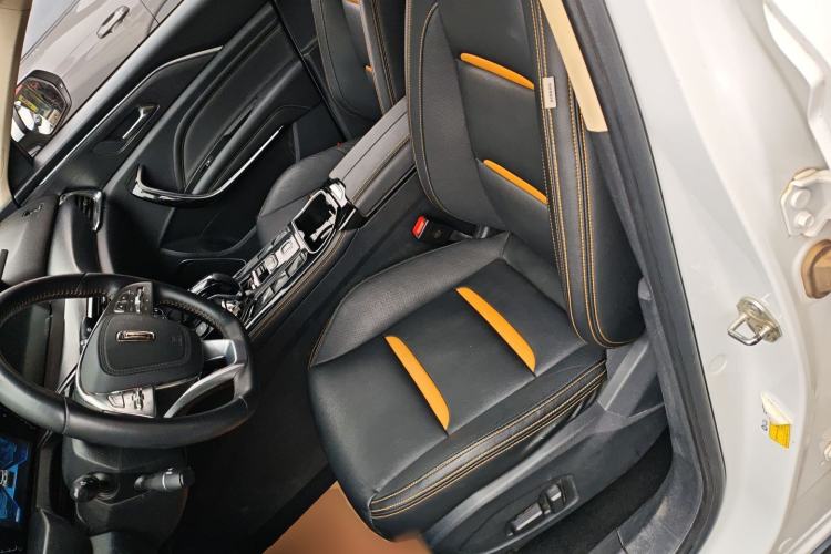 Used Bestune T77 2020 PRO 280 TID Automatic Luxury Model Left Front Seat