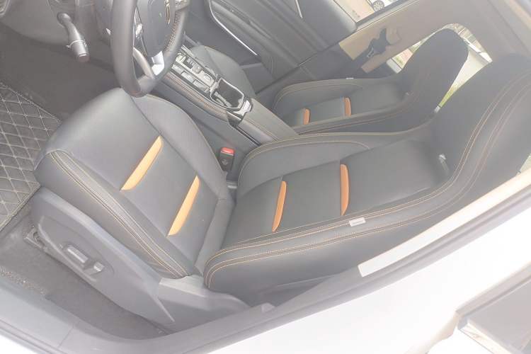 Used Bestune T77 2020 PRO 280 TID Automatic Luxury Model Left Front Seat