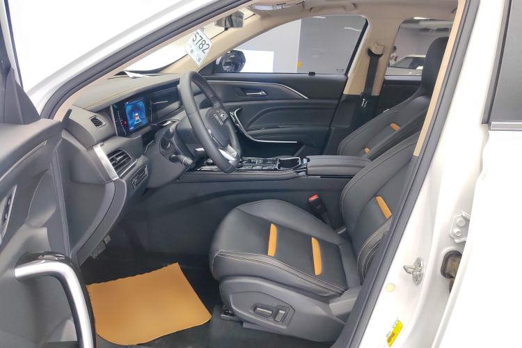 Used Bestune T77 2020 PRO 280 TID Automatic Luxury Model Left Front Seat