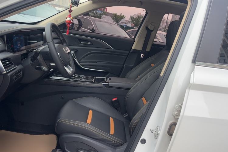 Used Bestune T77 2020 PRO 280 TID Automatic Luxury Model Left Front Seat