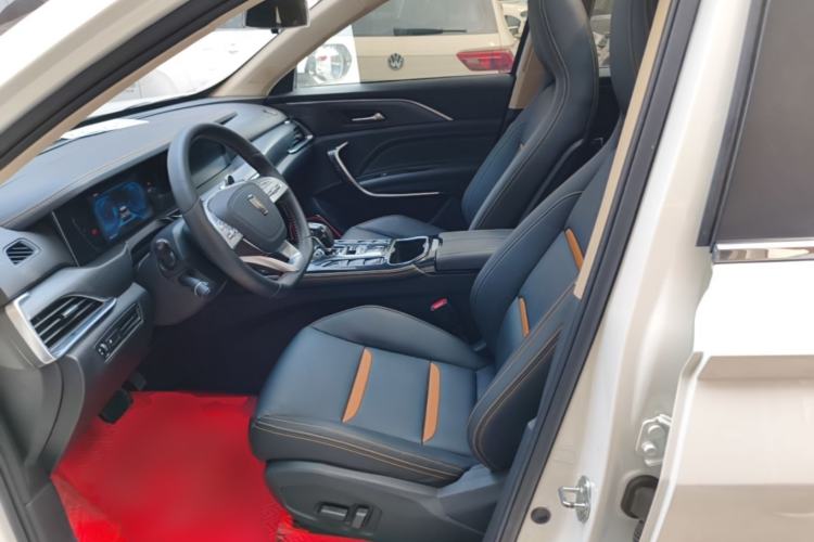 Used Bestune T77 2020 PRO 280 TID Automatic Luxury Model Left Front Seat