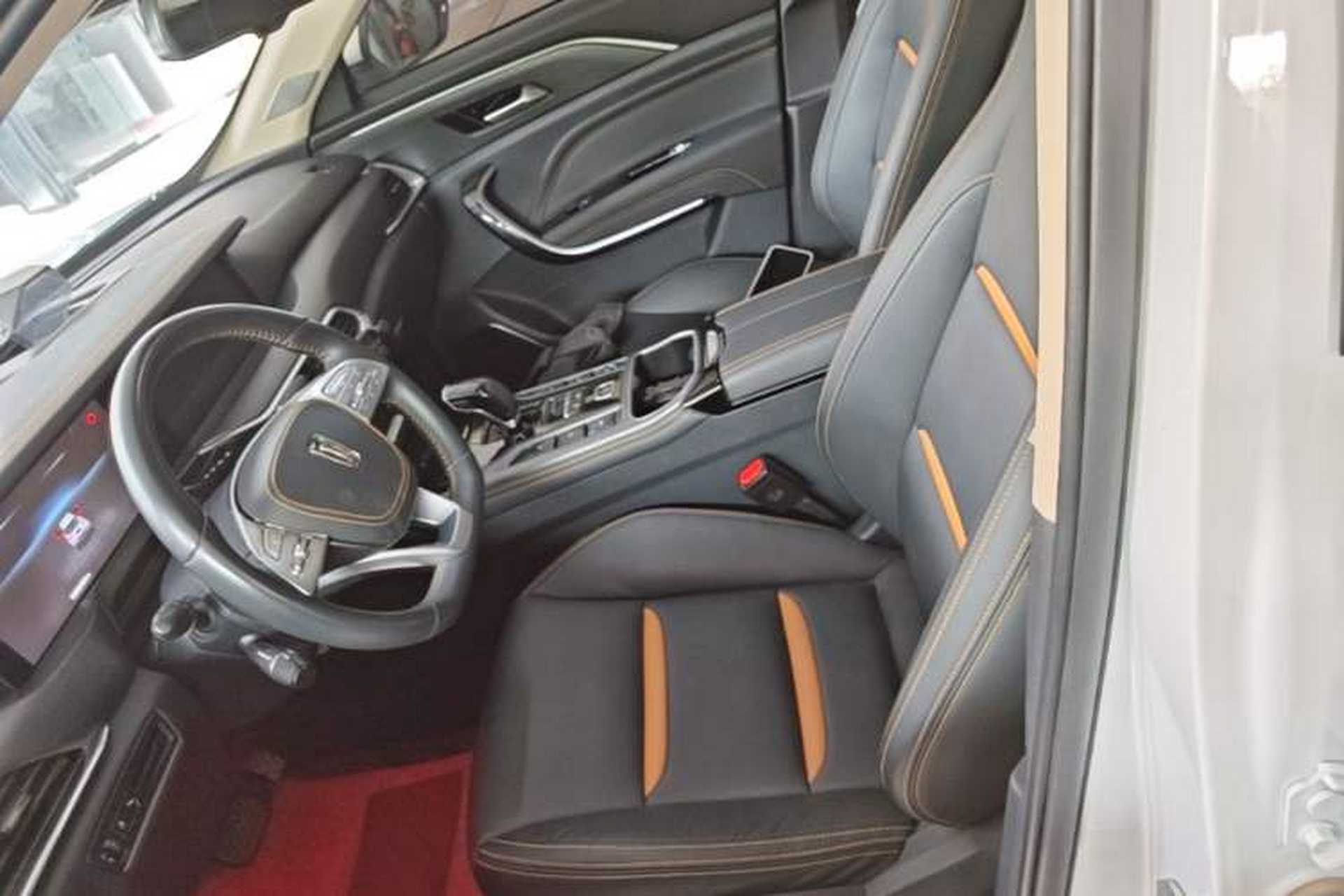Used Bestune T77 2020 PRO 280 TID Automatic Prestige Model Left Front Seat