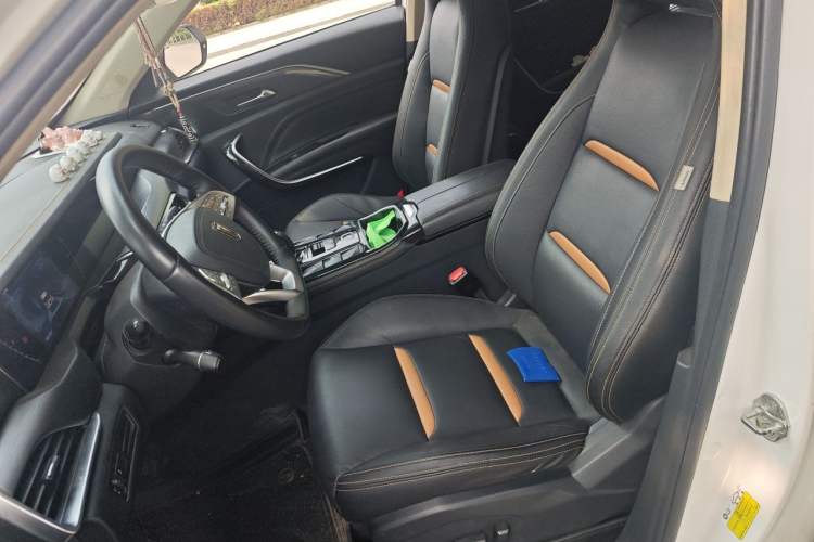 Used Bestune T77 2020 PRO 280 TID Automatic Luxury Model Left Front Seat