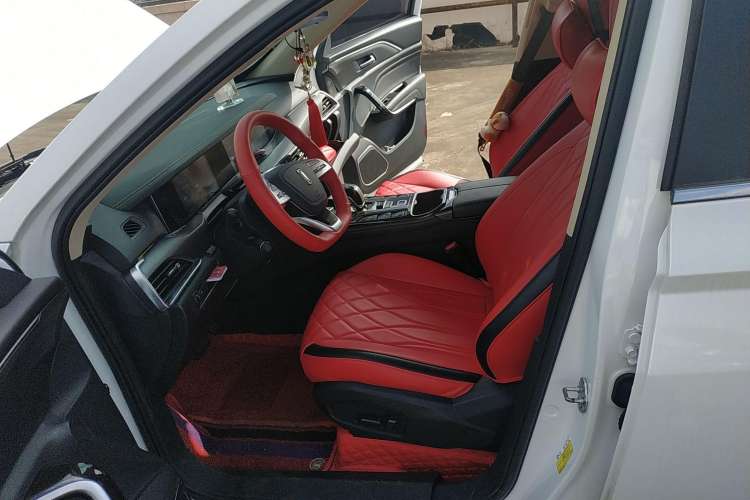 Used Bestune T77 2020 PRO 280 TID Automatic Luxury Model Left Front Seat