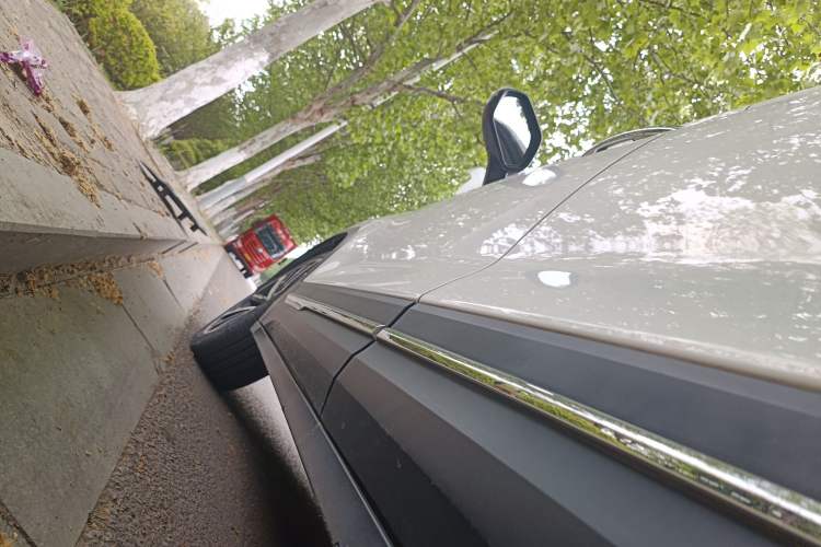 Used Bestune T77 2020 PRO 280 TID Automatic Prestige Model Left Side Sill