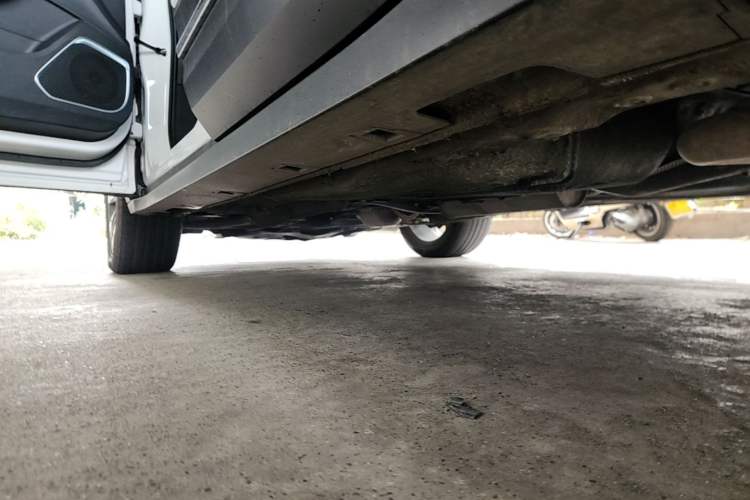 Used Bestune T77 2020 PRO 280 TID Automatic Luxury Model Left Side Sill