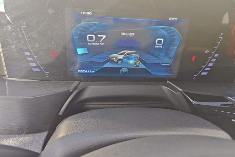 Used Bestune T77 2020 PRO 280 TID Automatic Luxury Model Odometer Close Up
