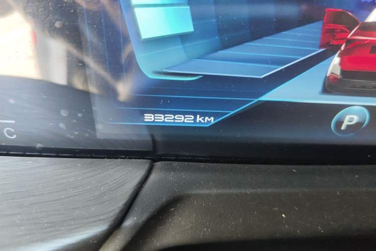 Used Bestune T77 2020 PRO 280 TID Automatic Luxury Model Odometer Close Up